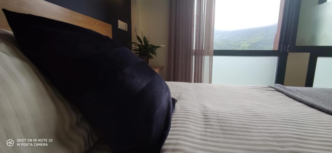 Hotel Mirador Del Angliru Eboutique ริโอซา ภายนอก รูปภาพ